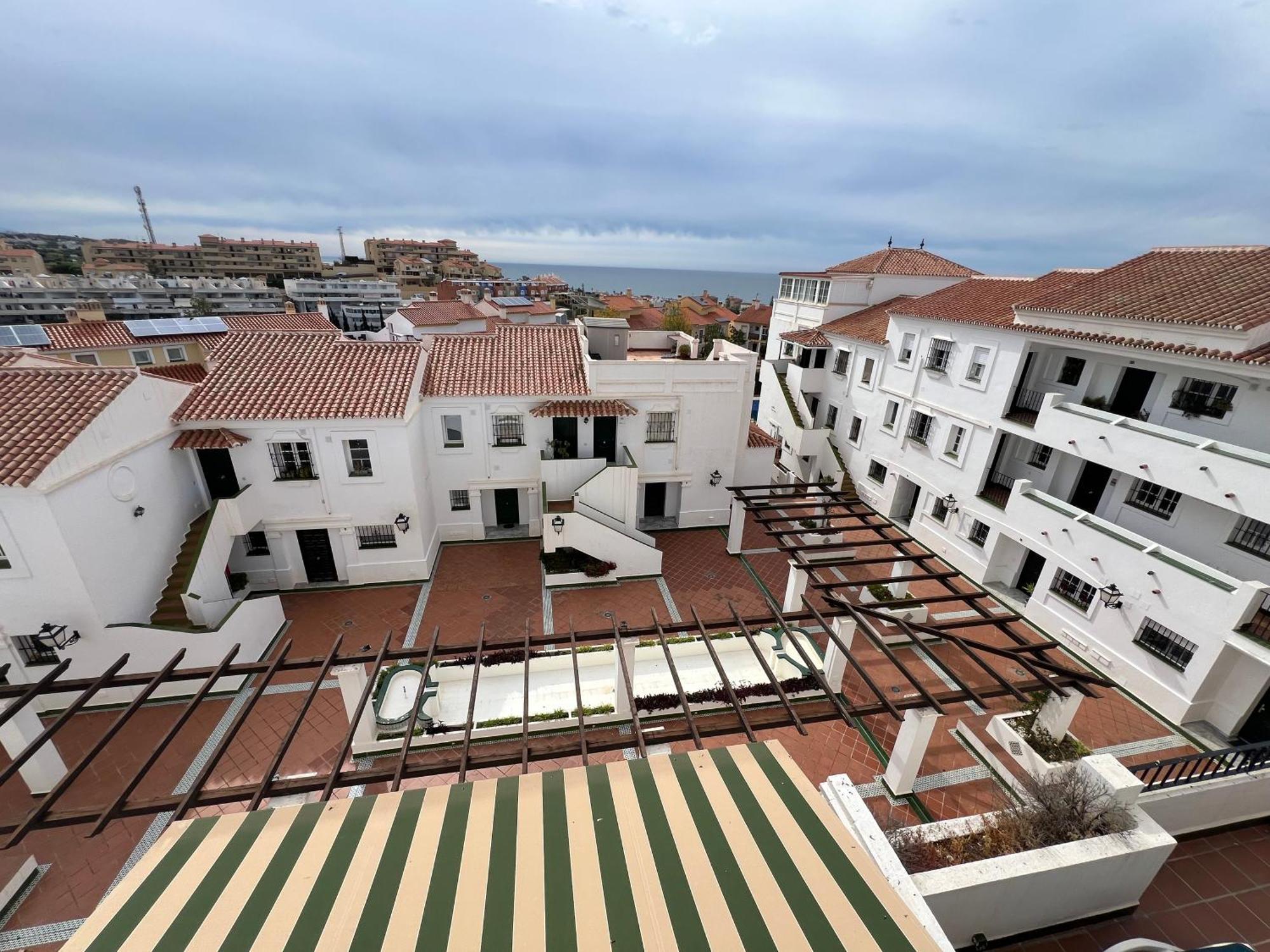 Atico Vistas Al Mar Golf ,Piscina Y Parking Albatros 2 Rincón de la Victoria Exterior foto